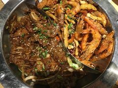 -小鱼小牛·鱼牛干锅·脆鱼火锅(世欧广场店)