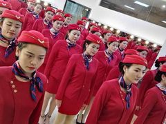 -贺加贝化妆美甲培训学校