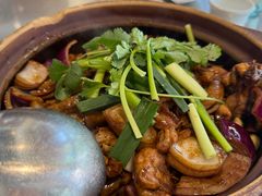 -胡须佬鸡煲四季火锅店(石厦西村直营店)
