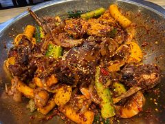 -嘎嘎鸭下巴·爆辣干锅(明教寺店)