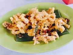 咸蛋黄鱿鱼-明记烧鱼美味店