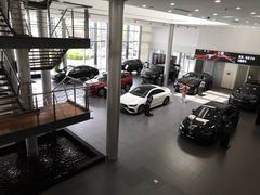 -天津波士信达奔驰4S店(卫津南路店)