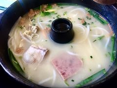 过桥米线-飞虎过桥米线(翠湖店)