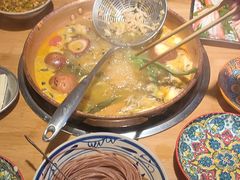 -洱火云南酸菜牛肉火锅(石景山当代商城店)