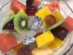 -佰搭果·广式茶餐厅(西华路店)