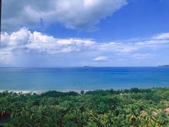 -三亚湾海居铂尔曼度假酒店