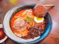 地狱拉面-白石の深夜食堂(宝龙店)