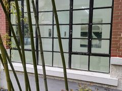 -胶囊画廊