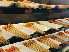 -佰人王串串香火锅(洋珠巷店)