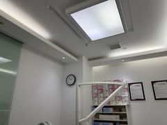 -雅悦齿科(顾村公园店)