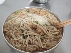 -正宗杨记普洱酸醋米线(总店)