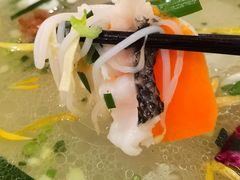 -香麒园·过桥米线·南湖雅宴