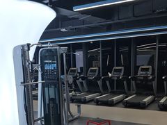 -超鹿运动(五四路恒力城店)