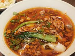 -顺溜·手工刀削面·黑金店(铜锣湾店)