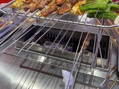-古彭7只羊·鲜羊肉串·龙虾烧烤(玄武墨香路店)