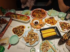 -嗨辣小聚·盘锦河蟹·海鲜烧烤龙虾(盘锦十年好店)