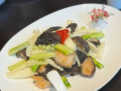 -翠山·映月湖景餐厅(映月湖公园店)