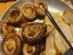 -老炉家木炭烤肉(长江国际店)