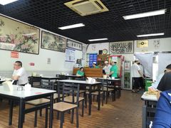 大堂-清真永恒华威肉饼(潘家园店)