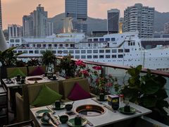 景观位-润园四季椰子鸡火锅(海上世界店)