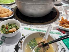 -禄婶鸡煲·打边炉