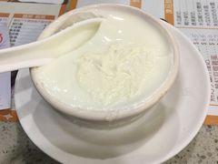 -义顺牛奶公司(新马路老店)