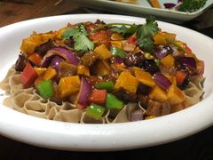 -蒙亨·手把肉·蒙古包文化主题餐厅(天恒广场店)