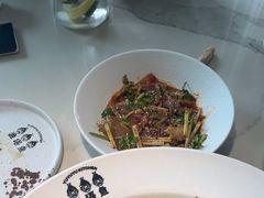 -渔语鱼酸菜鱼新川菜(来福士店)