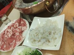-盛元盛居传统炭火锅(绿园店)