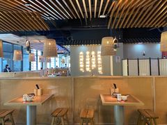 大堂-肖四女乐山跷脚牛肉(南汇大学城生活广场店)