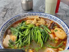 -重庆火红麻辣烫(伟超置业大厦店)