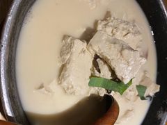 土家手掰柴火豆腐-吃饭皇帝大(合生汇店)