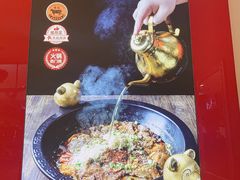 -江湖小牛·水煮牛排火锅(欧亚新生活购物广场店)