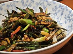 -魏铭鱼头捞饭(晋阳路店)