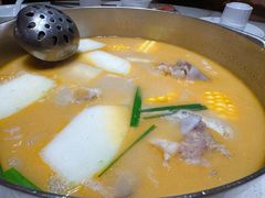 -肥仔文澳门猪骨煲(南京西路店)