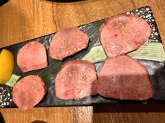 厚切牛舌-炼火烤肉店