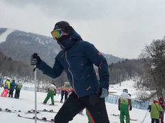 -亚布力新体委滑雪场