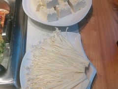 -颐辰舍岁岁羊(文昌万达景园店)