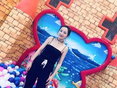 -嘿哟动霸CHUA·新潮玩运动娱乐中心·蹦床滑冰团建乐园