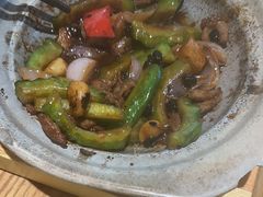 凉瓜啫啫靓牛肉-粤集·手工粤菜(皇庭广场店)