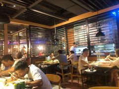 大堂-骨捞专家·金华砂锅(西田城购物中心店)