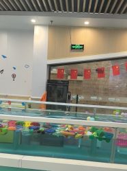 -鱼乐贝贝婴幼儿游泳中心(梅江印象城店)