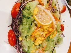 蔬菜沙拉-唯成•韩国炭火烤肉 유성고기