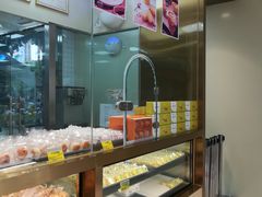 -鲍师傅糕点(百盛西南商都店)