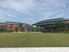 -上海滴水湖皇冠假日酒店