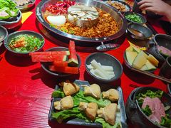 -谭鸭血老火锅(万象九宜城店)