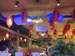 -鱼窝棚柴火铁锅炖(富山屯店)