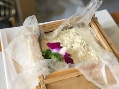 蒸笼黑豆花-雾都渣渣火锅(南城智汇城店)