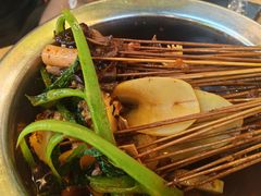 -拐枣巷小串串(财大店)