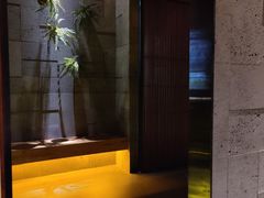 -泰傳奇